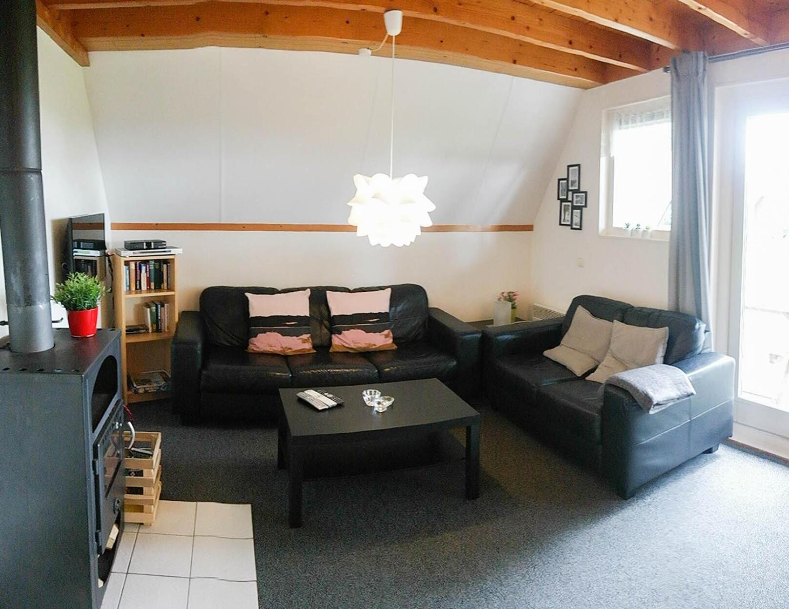 Leonie 6 Pers Holiday Home With A Large Garden Close To The Lauwersmeer Anjum エクステリア 写真